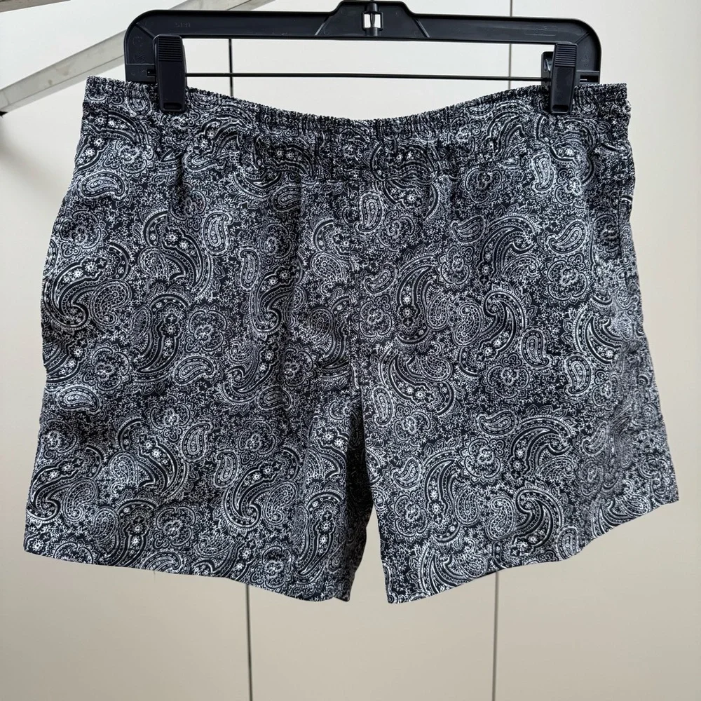 Topman Men’s S/M Black and White Paisley Swim Shorts